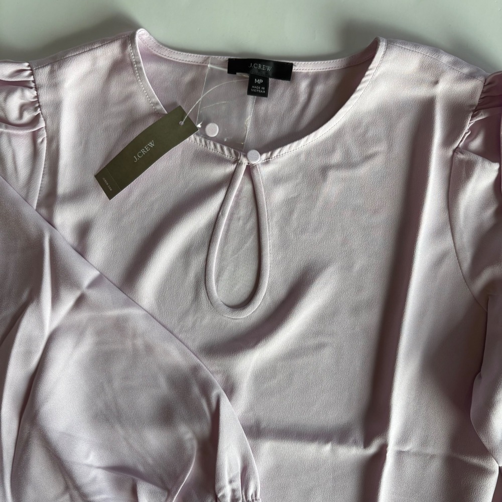 J.Crew Women Lavender Pink Keyhole Puff Sleeve Blouse MP Petite Medium Crepe NEW